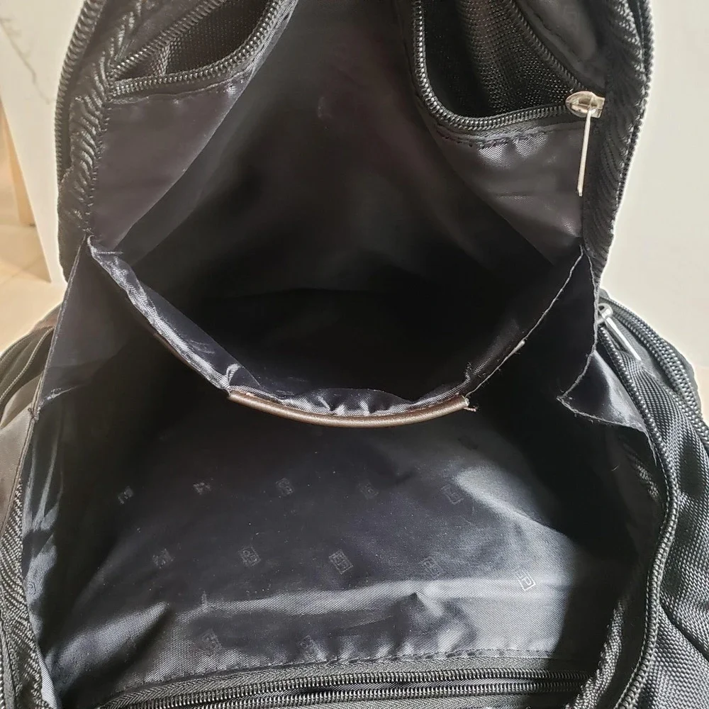 GP Black 18